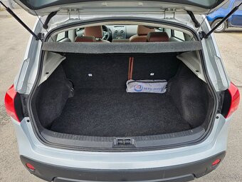 Nissan Qashqai 4x4 benzín 2.0i, automat, ťažné,STK do 4/2027 - 6