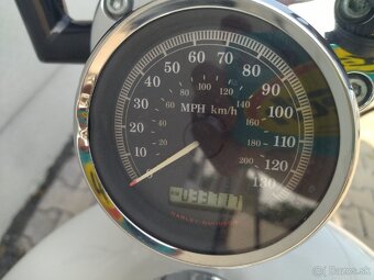Harley Davidson Sportster 883 - 6