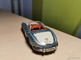 Tekno Mercedes 300 - 6