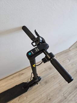 Elektro kolobežka Kickscooter - 350W motor,120kg nosnosť - 6