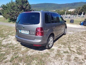 Volkswagen Touran 2.0 UNITED,7-miest - 6