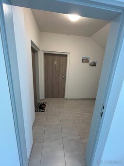 GARZONKA V ČACHTICIACH NA PRENÁJOM - 6