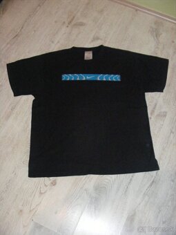 Pánske tričká NIKE M a XL - 6