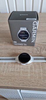 Garmin Forerunner 965 hodinky, Whitestone/Powder Gray - 6