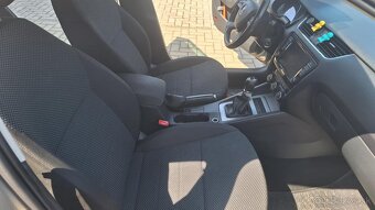 Škoda octavia combi 1.6 TDI - 6