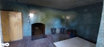 PREDAJ _podzemná pivnica, obec Banka (pri Piešťanoch) - 6