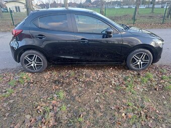 Predam Mazda 2 1.5 benzin nova stk ek 57000km - 6