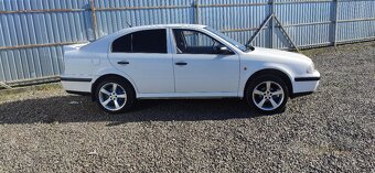 Škoda Octavia 1 - 6