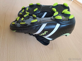 Športová obuv – čierno zelené kopačky - 6