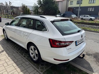 Škoda Superb Combi 2.0 TDI 4x4 2018 - 6