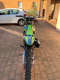 Kawasaki kxf 250 - 6