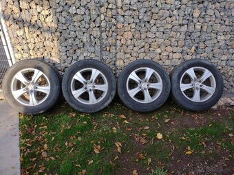 Na predaj zimné gumy s elektronami 255/60 R18 - 6