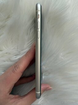 iPhone 11 64gb white - 6