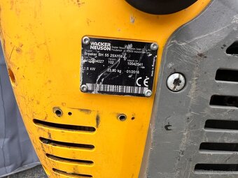 Benzínové búracie kladivo Wacker Neuson BH55 - 6