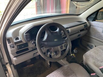 Land rover freelander 1.8b - 6