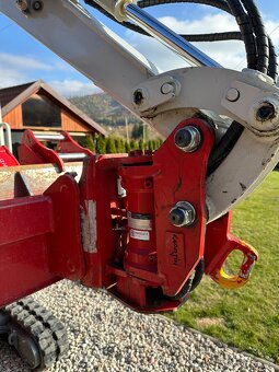 Pásový báger - Takeuchi TB216 - 6