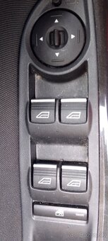 FORD FOCUS - 6