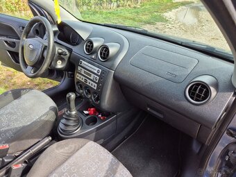 Ford fiesta 1.4tdci - 6