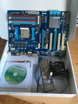 Gigabyte A55-DS3P + AMD Athlon II X4 + 4GB DDR3 - 6