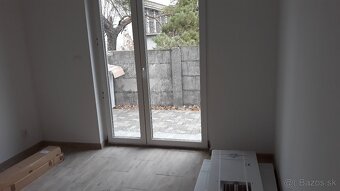 Prenájom 2-izbového bytu s veľkou terasou v centre Lehníc - 6