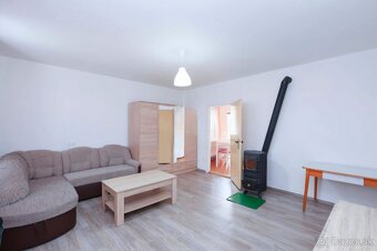 Prenájmem 1.izbový rodinný dom vo Viničnom... - 6