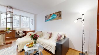 VEĽKÝ 1 izb. byt, ZVÄČŠENÝ o PRACOVŇU, Titogradská Košice - 6