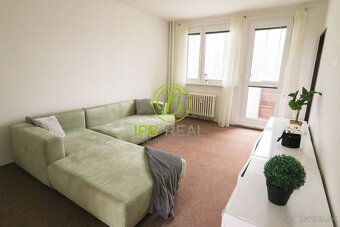 DOBRÁ LOKALITA 4-izb. byt s loggiou na Nejedlého ul. v Dúbr - 6