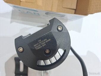 LED Pracovné svetlo 60W Diaľkove + držiaky - 6