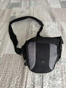 Predám Panasonic SDR-H60 - 6