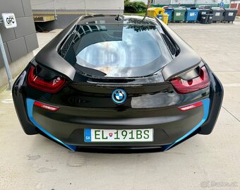 Bmw i8 - 6