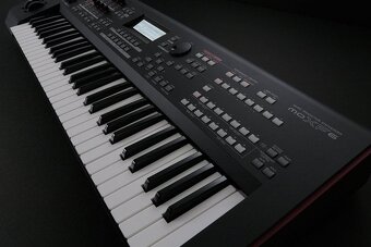 Yamaha MOX F6 - 6