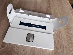 Apple watch Series 9 45mm Cellular Stainless Steel - 6