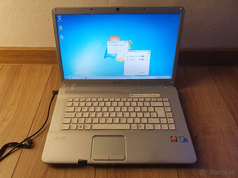 Sony Vaio - 6