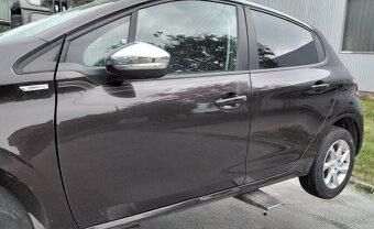 PEUGEOT 208 1.2 2013 PREDÁM DVERE, NÁRAZNÍK, piate dvere - 6