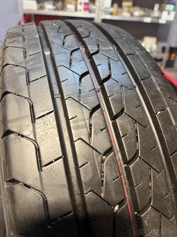 Predám letne pneu Bridgestone 215x79xR15 - 6