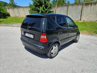 Mercedes-Benz triedaA - 6
