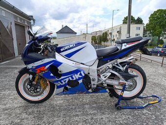 Suzuki gsxr 1000 K1 2001 118kw (160koní) M6 Top Stav - 6