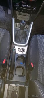 Suzuki Vitara - 6