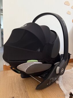 Cybex Cloud T plus Sepia black + zakladna Base T - 6