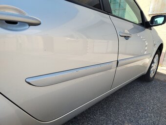 Renault Mégane Classic 1.6 16V - 6