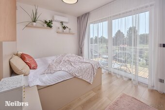 Neibrs | (4) izbový zariadený rodinný dom s pozemkom (461m2) - 6