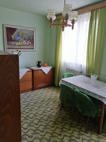 PREDAJ - Rodinný dom v obci Hrachovo - 6