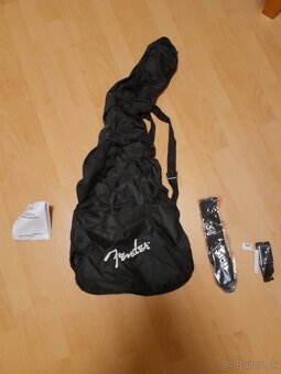 Akustická gitara Fender FA-115- set (puzdro,trsátka...) - 6