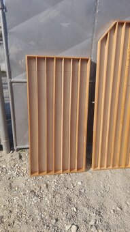 Poličky na autíčka....spolu za 40eur - 6