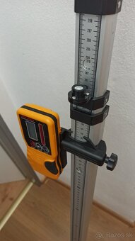 Rotačný laser + príslušenstvo - 6
