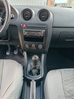 Seat Cordoba 1.2 47Kw 12V Stylance - 6