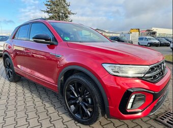 VW T-Roc R-Line 1,5TSi 110kW, 7000km vzáruke VW do 04/2029 - 6