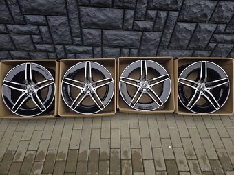 5x112 R19 Mercedes Benz E-class W214 Black Nepoužite - 6