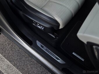 Range Rover Velar R-DYNAMIC 3.0d - 6