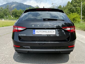 Škoda Superb Combi 2.0 TDI SCR Ambition DSG - 6